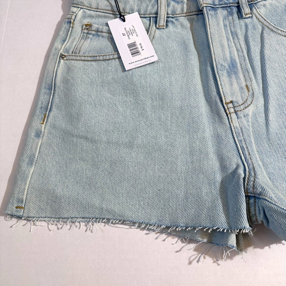 Weworewhat X REVOLVE Denim Highrise shorts super light size 27 NWT - Picture 6 of 9